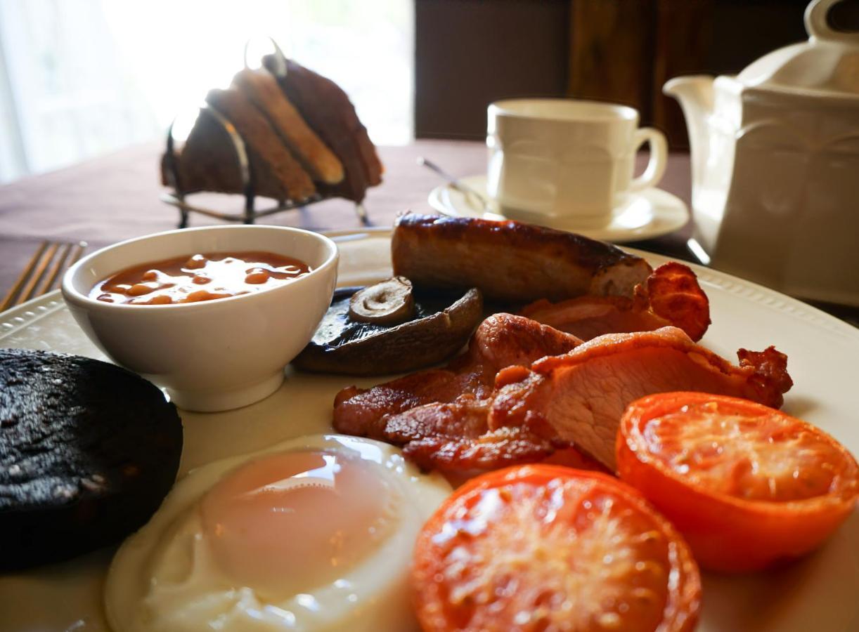 Manor House Hotel, Hotel 3*